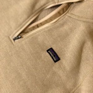 Women’s half zip Patagonia jacket/pullover